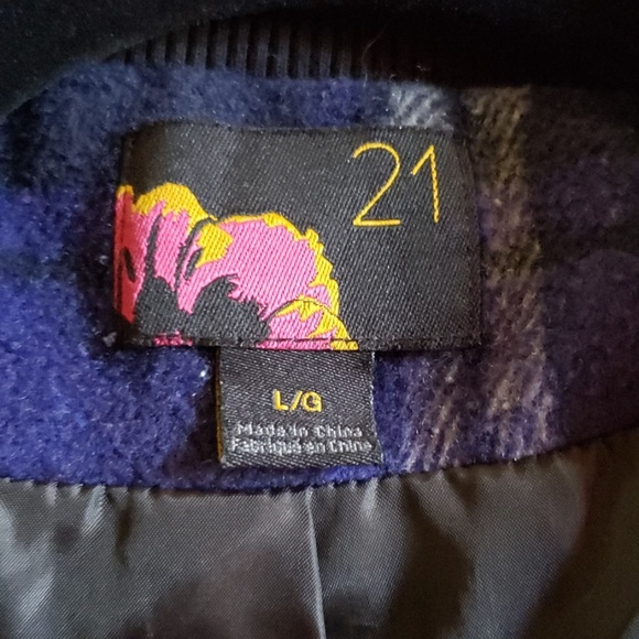 Jacket - Picture 2 of 3